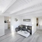 Casa vacanze Huus An't Diek, Maisonette In Deichnaehe, Naehe Norddeich
