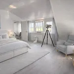 Huus An't Diek, Maisonette In Deichnaehe, Naehe Norddeich Nyaraló