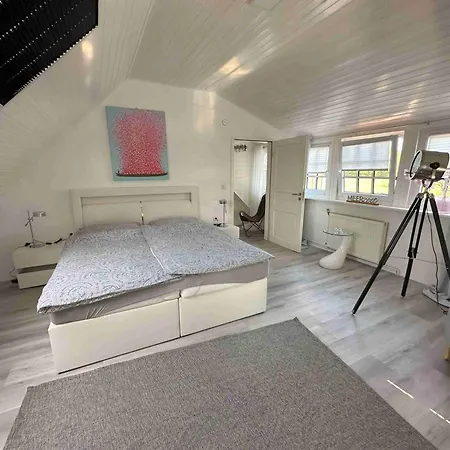 Huus An't Diek Holiday home Norden