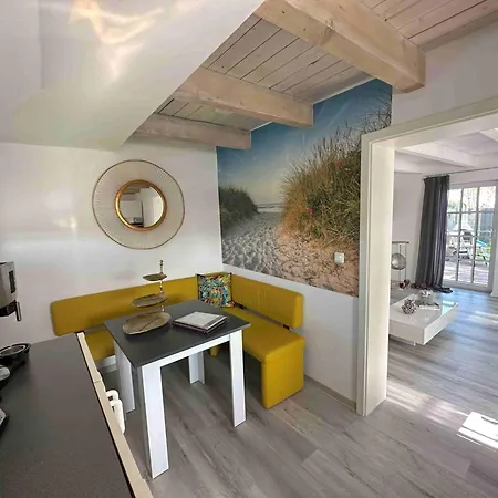 Holiday home Huus An't Diek *