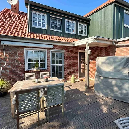 Huus An't Diek Holiday home *