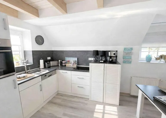Huus An't Diek, Maisonette In Deichnaehe, Naehe Norddeich Norden
